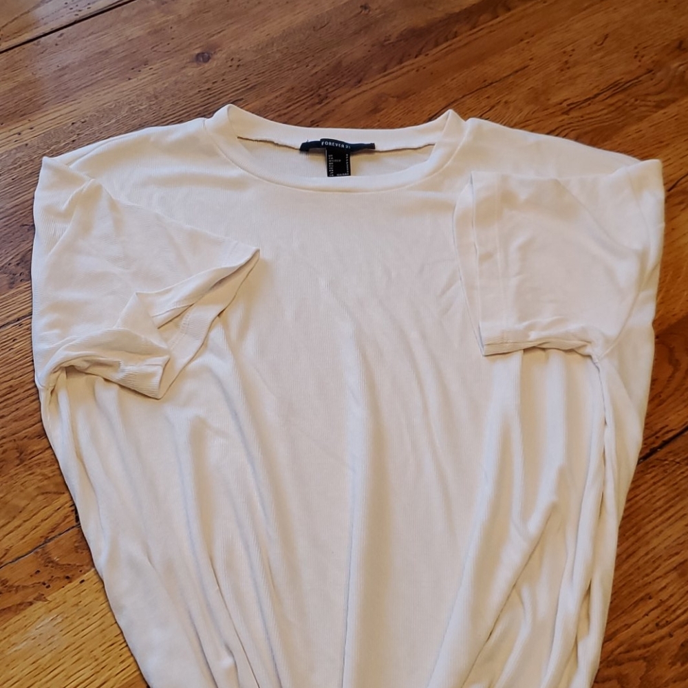 top - Picture 2 of 2